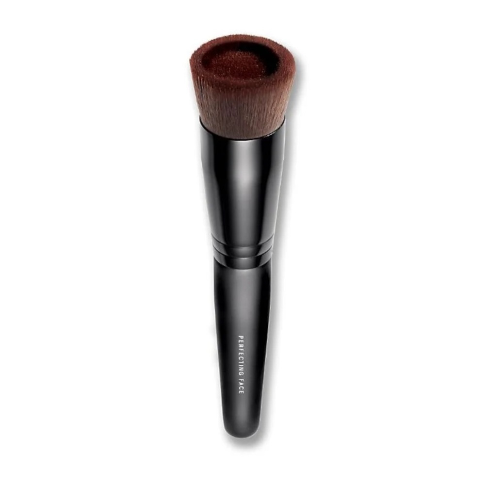 bareMinerals Precision Face Brush for Foundation & Powder